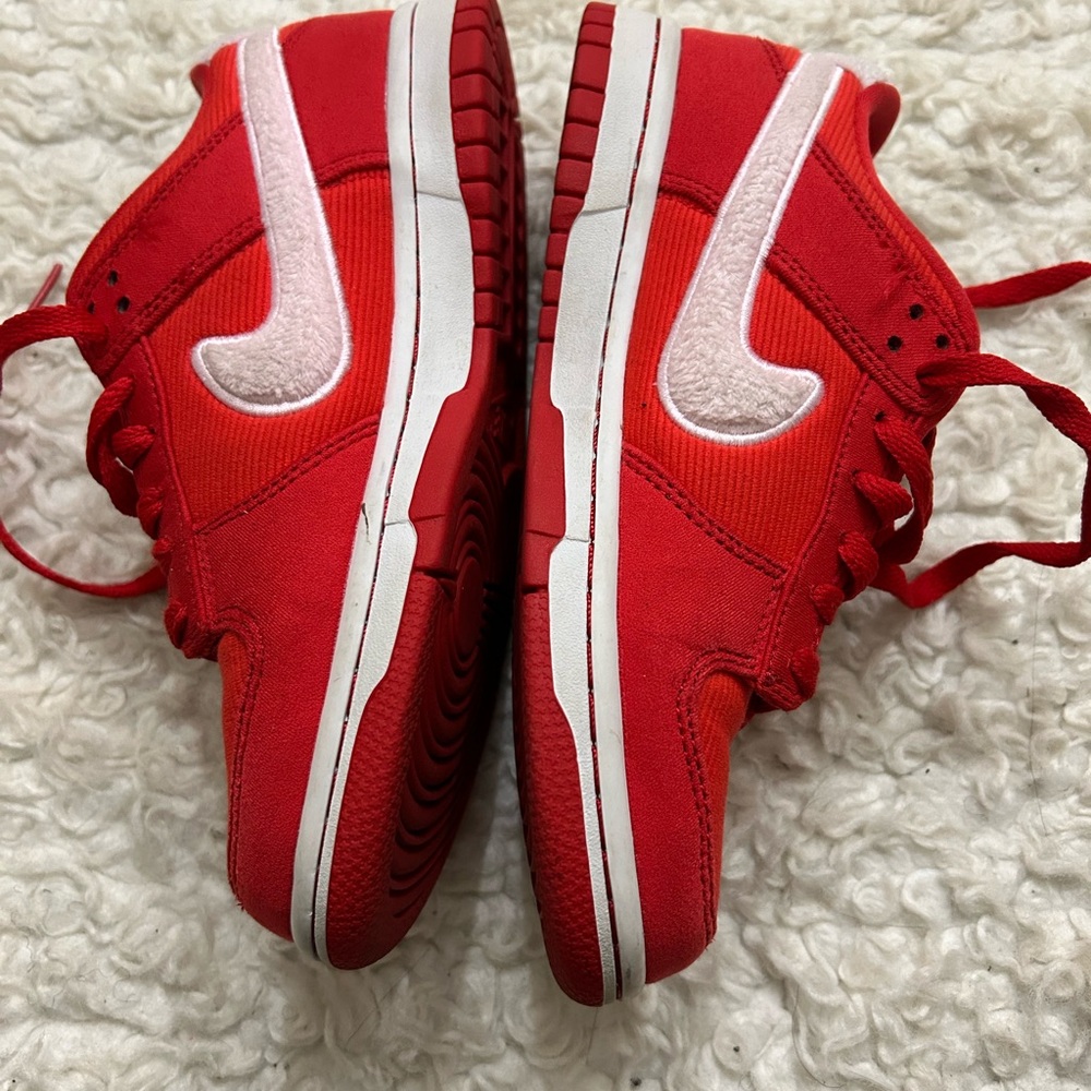 Valentine Dunks